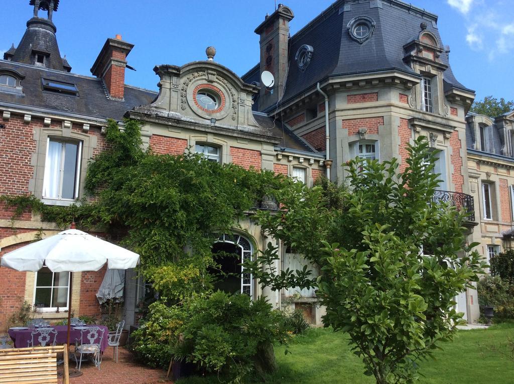 לינה וארוחת בוקר Chateau De Bertreville מראה חיצוני תמונה