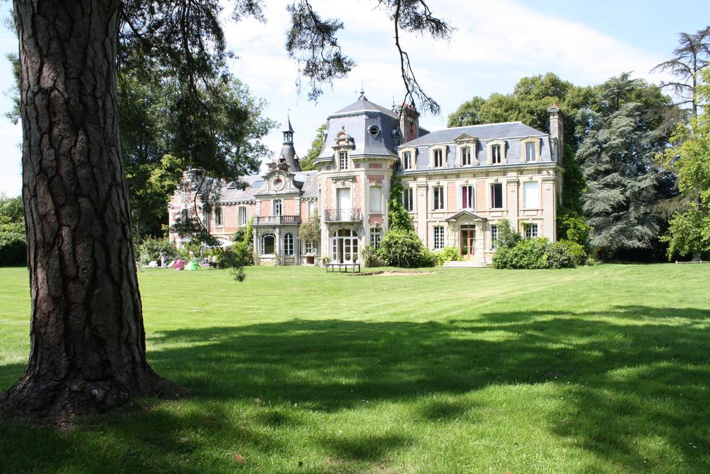 לינה וארוחת בוקר Chateau De Bertreville מראה חיצוני תמונה